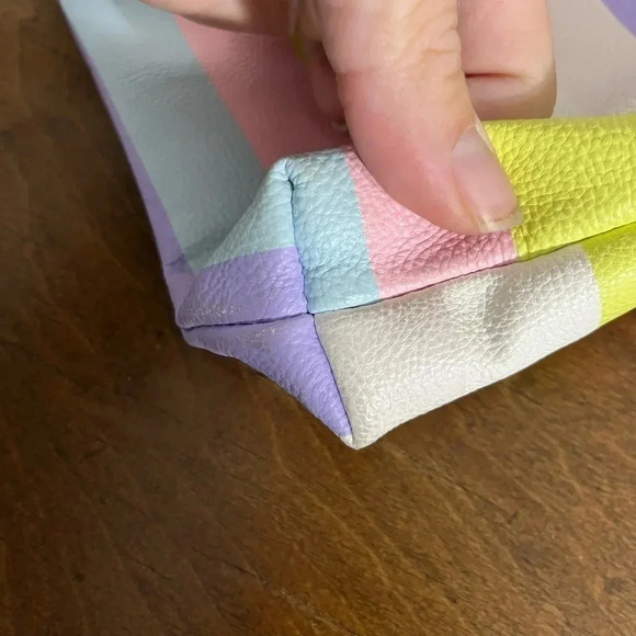 Betsey Johnson pastel stripe wristlet/cosmetic bag - Picture 5 of 9